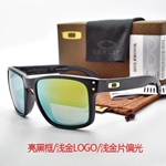 スーパーコピーオークリーサングラス124